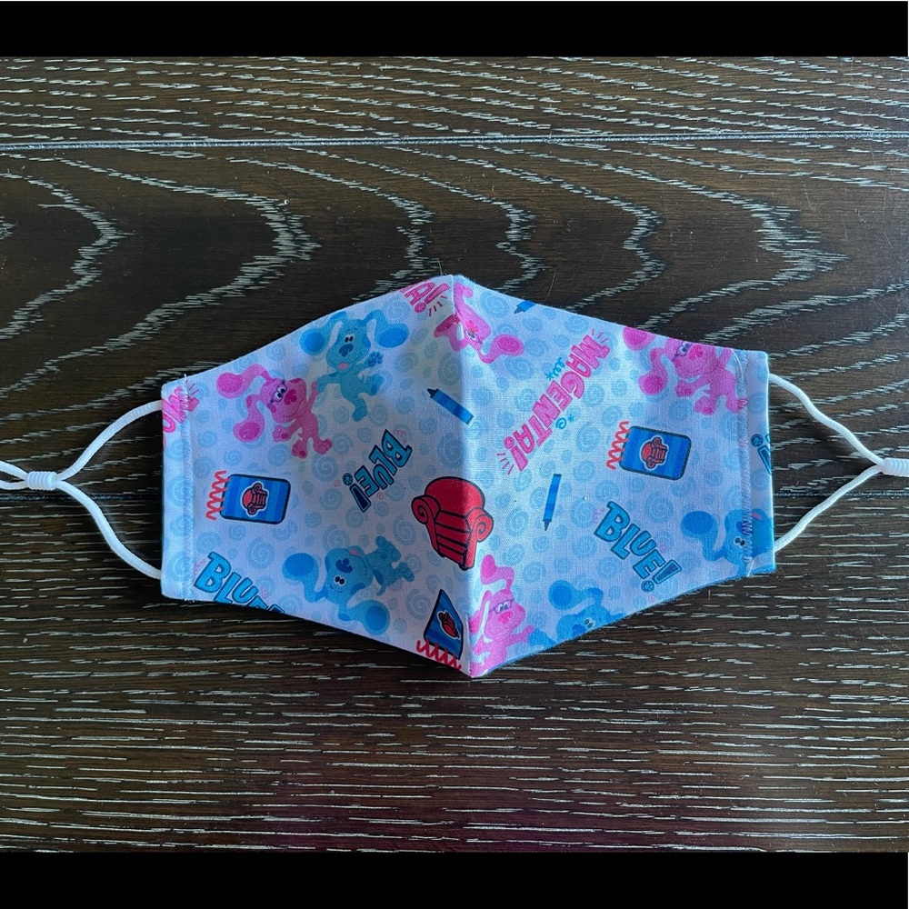 1 / $5.00 🔵 Blue Face Mask 😷